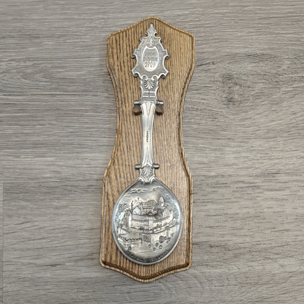 WMF Zinn Jahreslöffel 1989 pewter collectible spoon, featuring the Festung Cobur